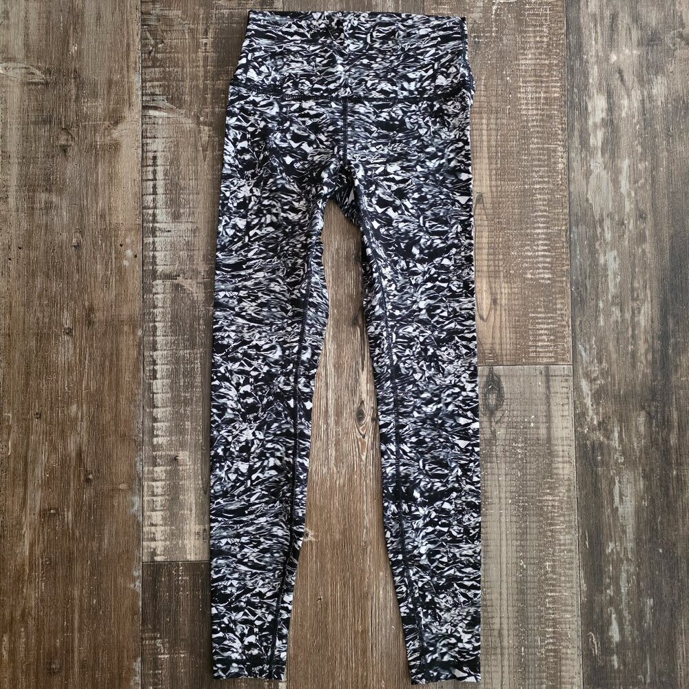 Lululemon Wunder Under Hi-Rise "Liquid Platinum Alpine White Multi" Size 6